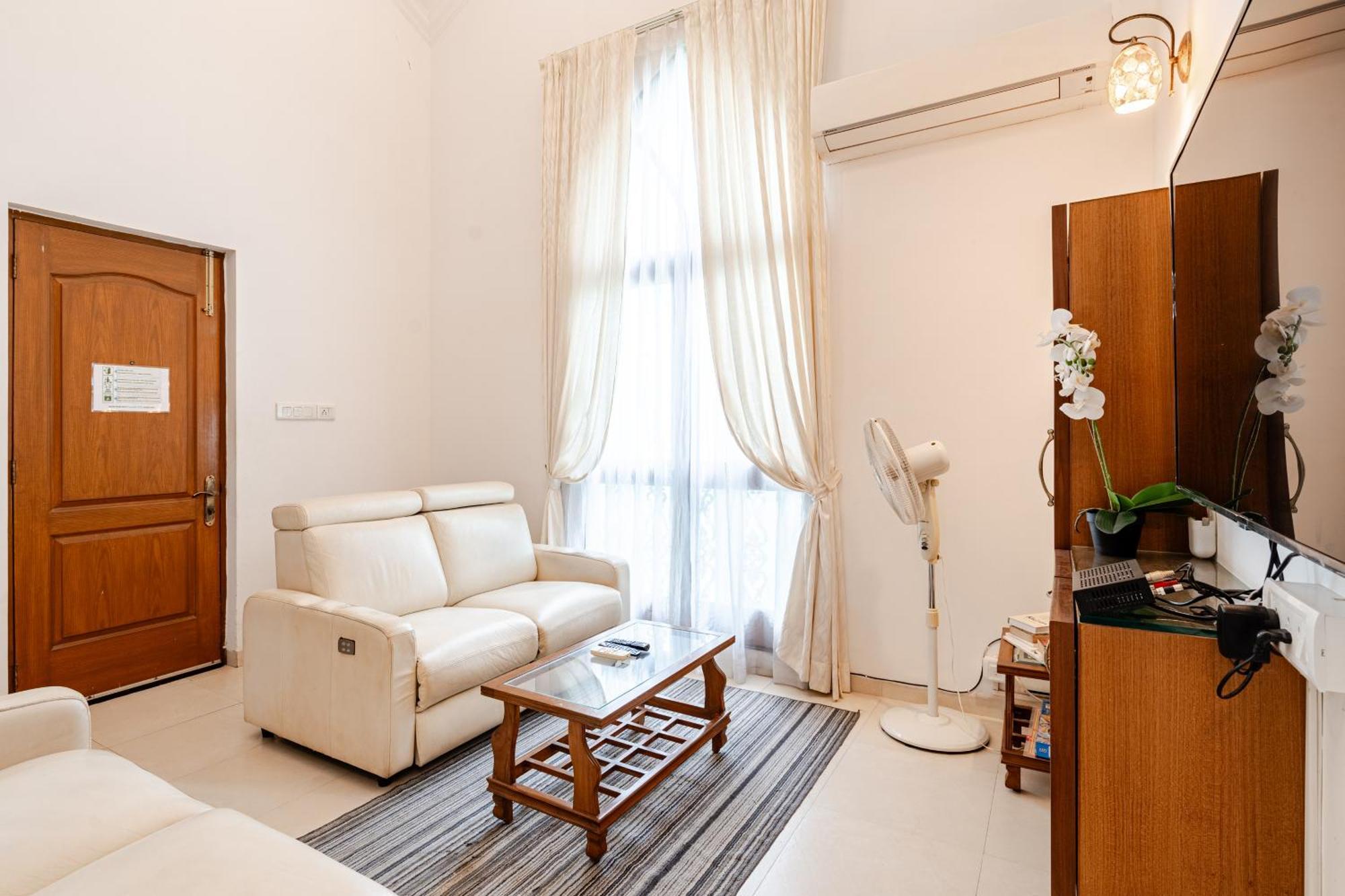 Susegad Suites Arpora Apartments & Villas With Reserved Parking 객실 사진