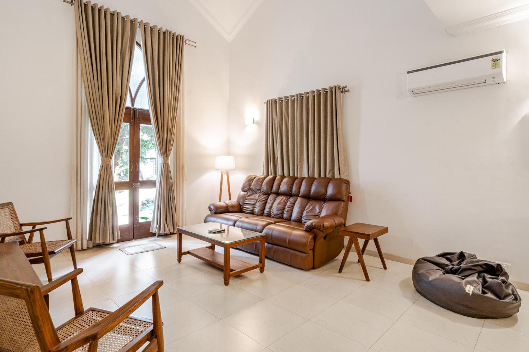 Susegad Suites Arpora Apartments & Villas With Reserved Parking 객실 사진